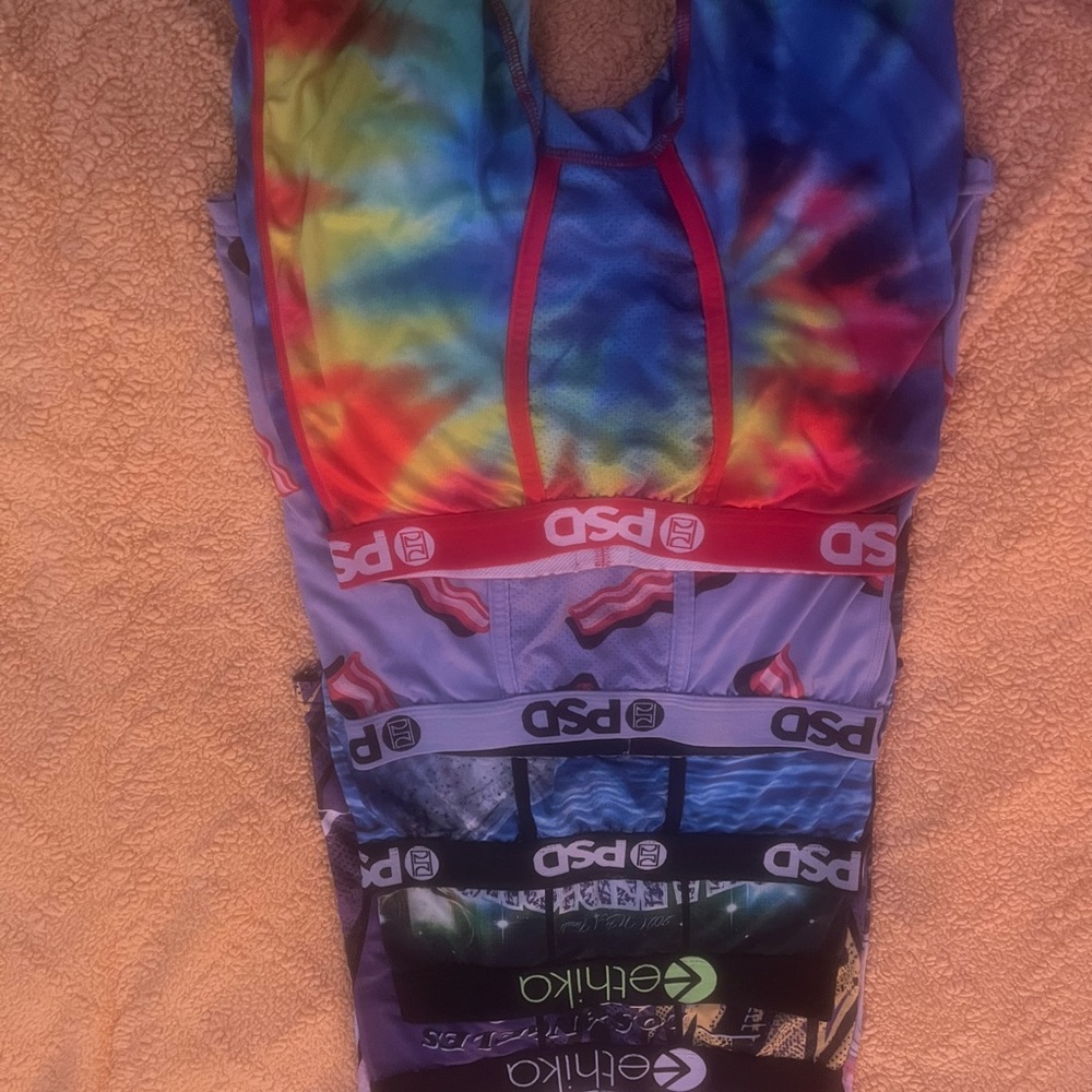 PSD Multicolor Tie-Dye Boxer Briefs as well as ETHIKA 3pair each youth large